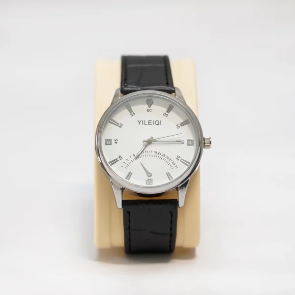 ‘YILEIQ’ Men's Classic Silver Watch with Black Leather Strap