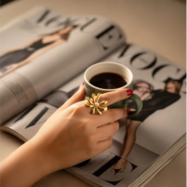 18K Gold Floral Pearl Ring | Vintage Titanium Steel Band