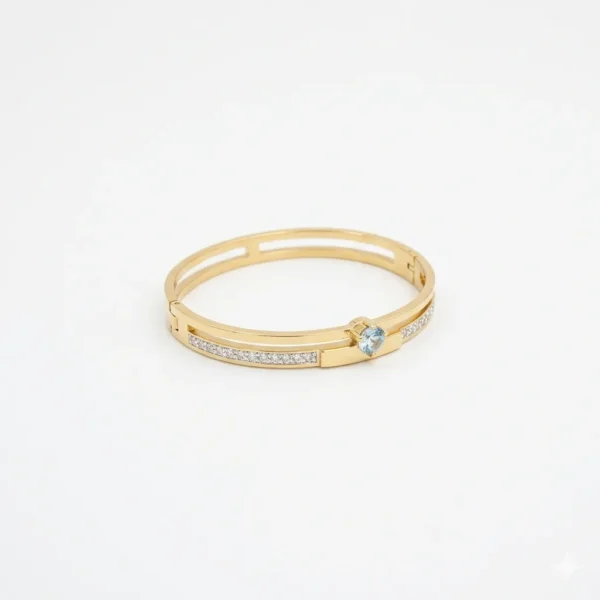 Elegant 18K Gold Plated Bangle with Crystal