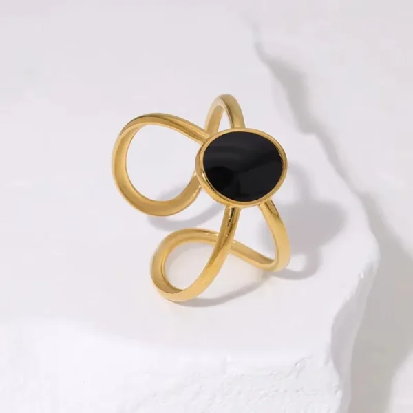 18K Gold Plated Geometric Oval Hollow Ring - Waterproof