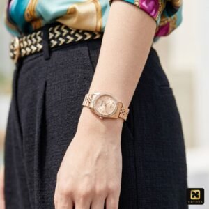 Luxury Women Business Round Quartz Watch