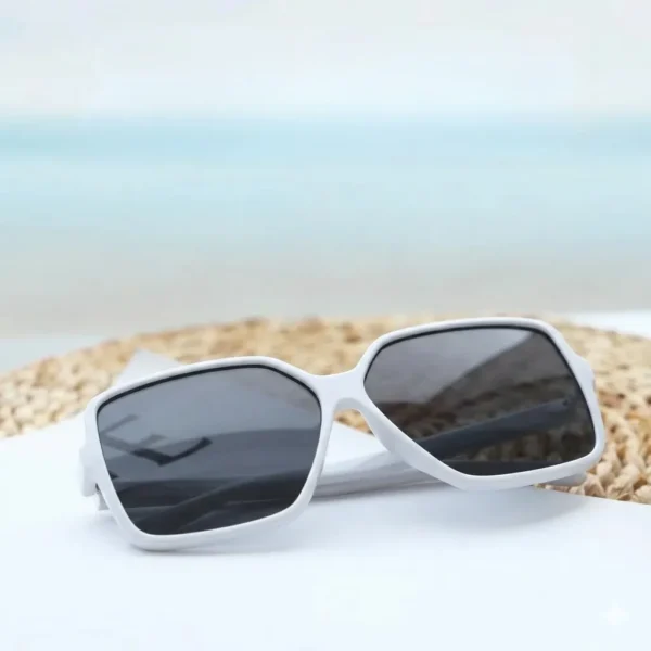 Imported Woman Oversized Square UV400 Sunglasses White