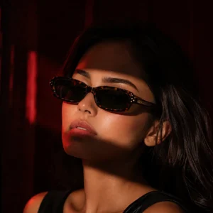 NOVORA Luxury Y2K Narrow Rectangle Sunglasses | UV400 Slim Full-Rim Eyewear with Mesh Temple & Rivet Details, Retro Fashion Design Tiger