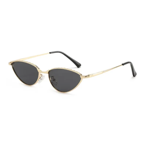 NOVORA Luxury Cat-Eye Sunglasses for Women | UV400 Y2K Fashion Eyewear with Minimalist High-End Design, Elegant Retro Style for Everyday Wear GRAY